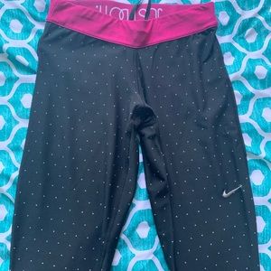 Nike cropped workout pants